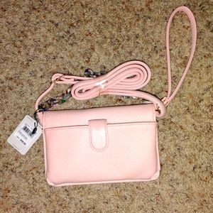 🆕️PINK Vegan Leather Crossbody Convertible Bag w Detachable Wallet